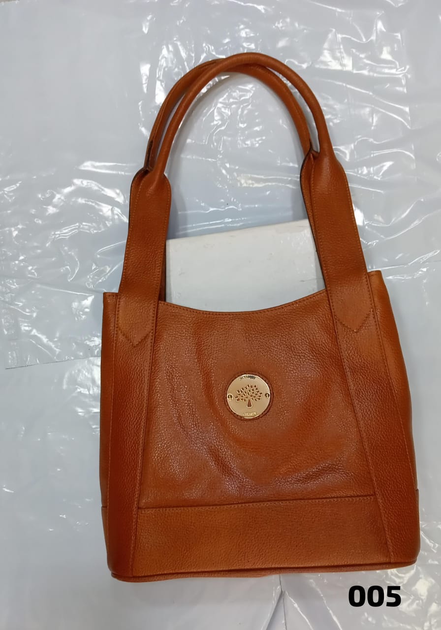 Shoulder bag Modern Leather Ladies Hand Purse, Size: 25 X 7 X 19.5 CM at Rs  999/piece in Kolkata
